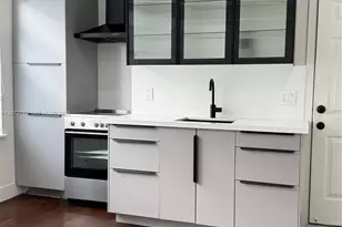723 2nd St, Miami Beach, FL 33139 - Photo 3