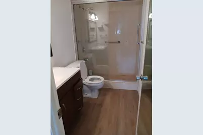 302 Lake Evelyn Dr #302, West Palm Beach, FL 33411 - Photo 9