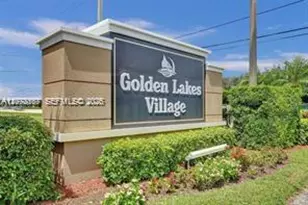 302 Lake Evelyn Dr, West Palm Beach, FL 33411 - Photo 1