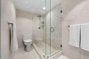 2301 Collins Ave, Miami Beach, FL 33139 - Photo 25