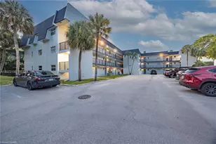 8002 Lagos De Campo Blvd, Tamarac, FL 33321 - Photo 1
