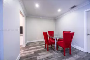 8002 Lagos De Campo Blvd, Tamarac, FL 33321 - Photo 11
