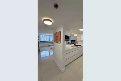540 Brickell Key Dr #1101, Miami, FL 33131 - Photo 9