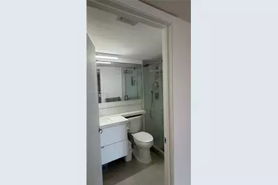 540 Brickell Key Dr #1101, Miami, FL 33131 - Photo 13