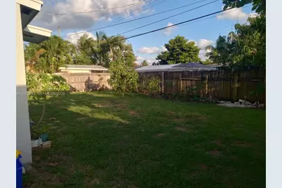 508 W Beech Rd #0, West Palm Beach, FL 33409 - Photo 11