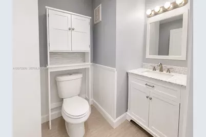 510 NW 103rd Ter, Pembroke Pines, FL 33026 - Photo 13