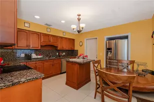 334 E 11th St, Hialeah, FL 33010 - Photo 7