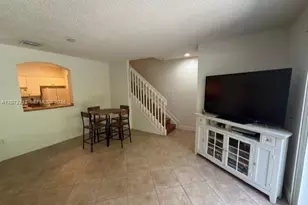 2245 NE 42nd Ave, Homestead, FL 33033 - Photo 3