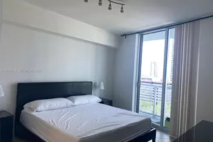 185 SW 7th St, Miami, FL 33130 - Photo 5