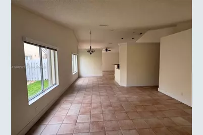 1599 Palermo Dr, Weston, FL 33327 - Photo 5