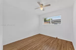 12140 NE Miami Ct, North Miami, FL 33161 - Photo 17