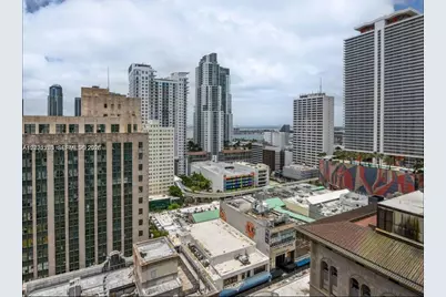 151 SE 1st St #2104, Miami, FL 33131 - Photo 17