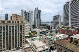 151 SE 1st St, Miami, FL 33131 - Photo 17