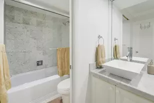 1121 Crandon Blvd, Key Biscayne, FL 33149 - Photo 11