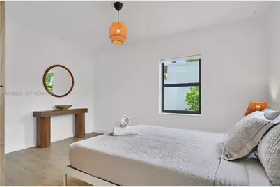 125 NE 150th St, Miami, FL 33161 - Photo 19