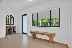 125 NE 150th St, Miami, FL 33161 - Photo 9