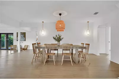 125 NE 150th St, Miami, FL 33161 - Photo 13