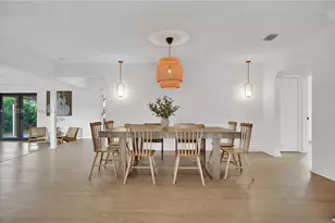 125 NE 150th St, Miami, FL 33161 - Photo 13