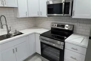 1280 NW 43rd Ave, Lauderhill, FL 33313 - Photo 1