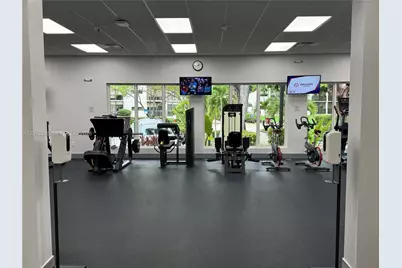 16909 N Bay Rd #817, Sunny Isles Beach, FL 33160 - Photo 17