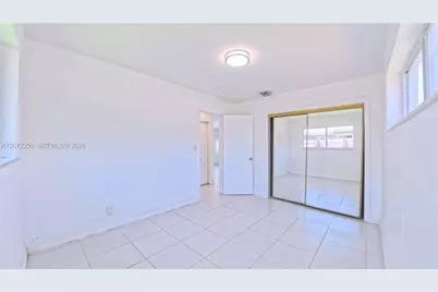 753 SW 2nd St, Dania Beach, FL 33004 - Photo 19