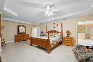 675 SW 159th Ln, Pembroke Pines, FL 33027 - Photo 43