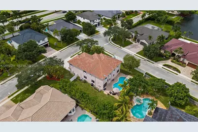 675 SW 159th Ln, Pembroke Pines, FL 33027 - Photo 61