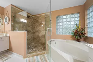 675 SW 159th Ln, Pembroke Pines, FL 33027 - Photo 45