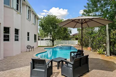 675 SW 159th Ln, Pembroke Pines, FL 33027 - Photo 29