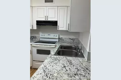 213 Lake Pointe Dr #112, Oakland Park, FL 33309 - Photo 3