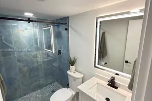 210 Tilford K, Deerfield Beach, FL 33442 - Photo 9