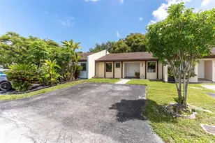 13962 SW 52nd Ln, Miami, FL 33175 - Photo 3