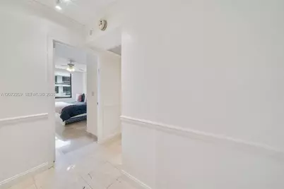 9801 Collins Ave #19H, Bal Harbour, FL 33154 - Photo 27