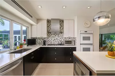 2155 NE 191st Dr, North Miami Beach, FL 33179 - Photo 15