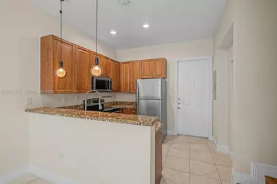 2945 Coconut Ave #3, Miami, FL 33133 - Photo 3