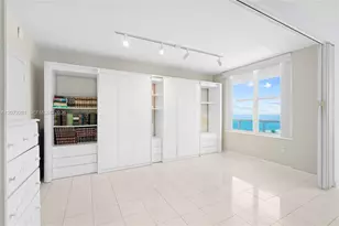 5001 Collins Ave, Miami Beach, FL 33140 - Photo 13