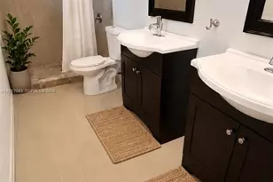 10642 SW 77th Ave, Pinecrest, FL 33156 - Photo 5