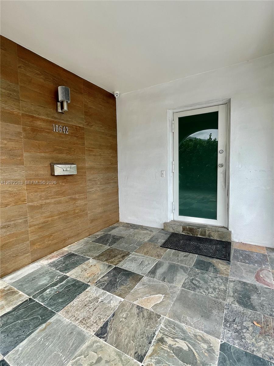 10642 SW 77th Ave #10642 - 10642 SW 77th Ave #10642, Pinecrest, FL 33156 Luxury Property | Jose Angel Pina
