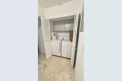 10642 SW 77th Ave #10642, Pinecrest, FL 33156 - Photo 9