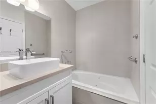5990 NE 5th Ave, Miami, FL 33137 - Photo 27
