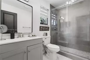 226 SW 180th Ave, Pembroke Pines, FL 33029 - Photo 29