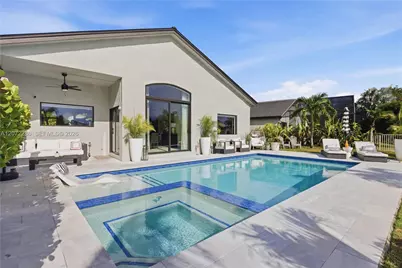 226 SW 180th Ave, Pembroke Pines, FL 33029 - Photo 37