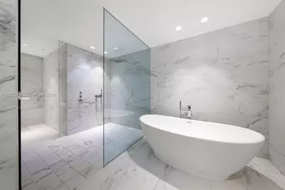 1000 Biscayne Blvd #Town House 1201, Miami, FL 33132 - Photo 35