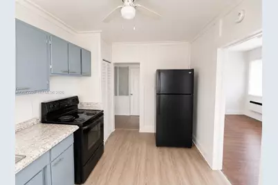 955 Buchanan St #3, Hollywood, FL 33019 - Photo 3