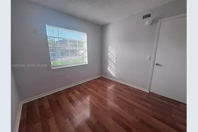 10381 NW 8th St #102, Pembroke Pines, FL 33026 - Photo 11