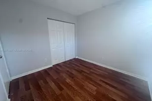 10381 NW 8th St, Pembroke Pines, FL 33026 - Photo 13