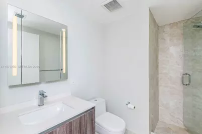 488 NE 18th St #4406, Miami, FL 33132 - Photo 7