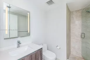 488 NE 18th St, Miami, FL 33132 - Photo 7