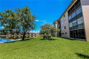 850 SW 138th Ave, Pembroke Pines, FL 33027 - Photo 37