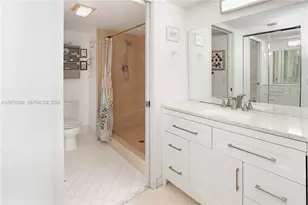 850 SW 138th Ave, Pembroke Pines, FL 33027 - Photo 15